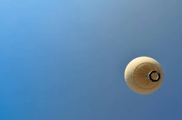 Heißluftballon in Turin — Stockfoto