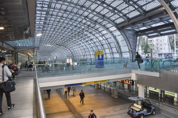 Station Porta Susa in Turijn — Stockfoto