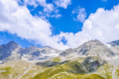 HDR Mont Blanc Aosta Vadisi