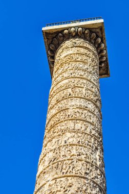 HDR Piazza Colonna Roma
