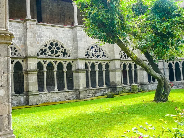 โบสถ์ HDR Santa Maria della Verita ใน Viterbo — ภาพถ่ายสต็อก