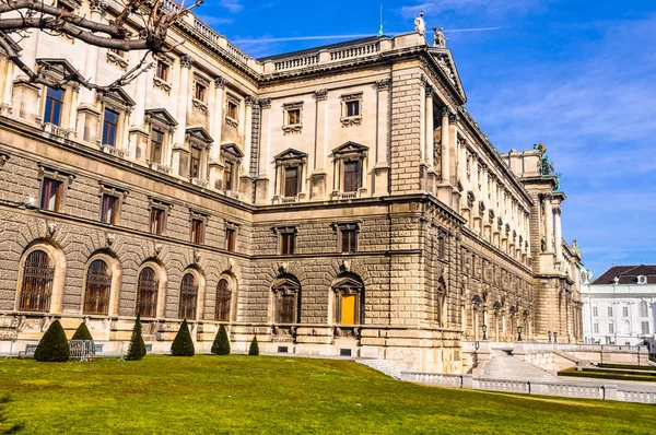 HDR Palacio de Hofburg en Wien — Foto de Stock