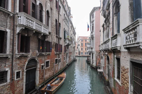 Vista del canal en Venecia —  Fotos de Stock