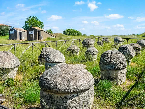 HDR Necrópolis de Monterozzi en Tarquinia —  Fotos de Stock