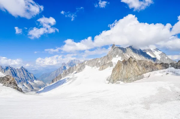 HDR Mont Blanc Aosta Vadisi — Stok fotoğraf