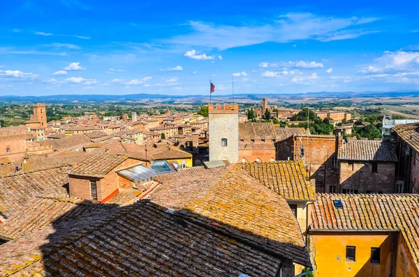 HDR uitzicht op de stad Siena — Stockfoto