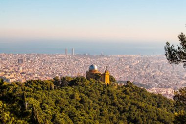 Barselona tepelerde HDR