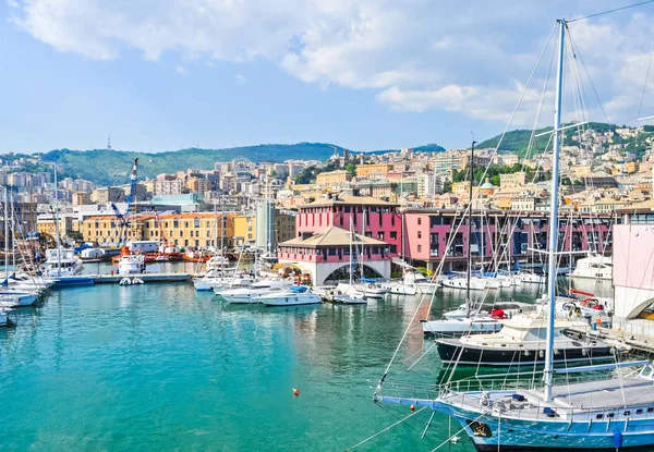 HDR Harbour, Gênes, Italie — Photo