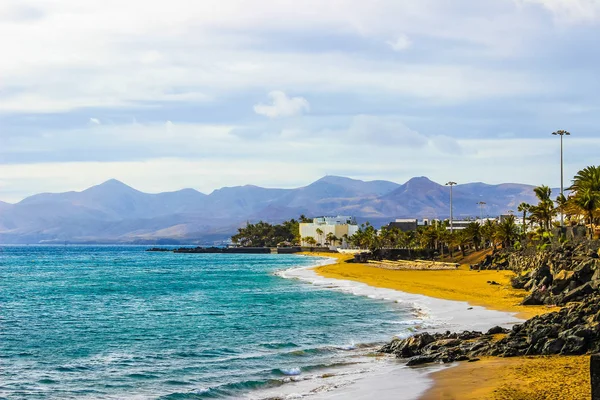 スペイン カナリア諸島のランサローテ島 Hdr ビーチ — ストック写真