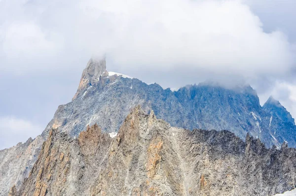 HDR Mont Blanc em Aosta Valley — Fotografia de Stock