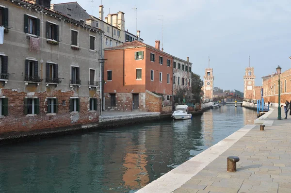 Vista del canal en Venecia — Foto de Stock