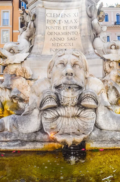 HDR Fuente del Panteón en Roma —  Fotos de Stock