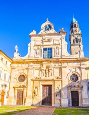 HDR Monastero San Giovanni Parma