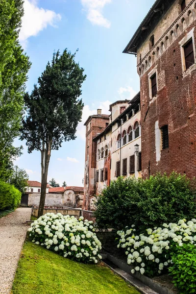 HDR Castello di Lagnasco a Lagnasco — Foto Stock