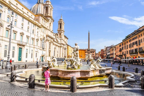 HDR Fontana of the Four Rivers in Rome — Stock Photo, Image