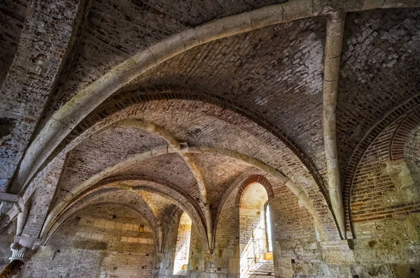 Chiusdino içinde HDR St Galgano Manastırı Harabeleri — Stok fotoğraf