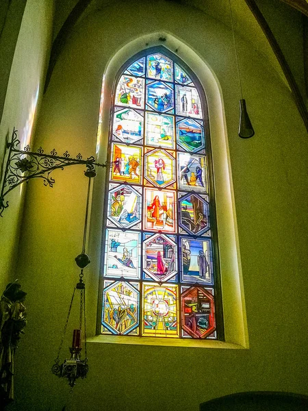 Hdr franziskanische Kirche in Bozen — Stockfoto