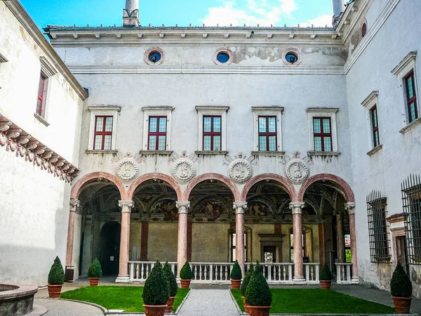 HDR Palazzo Magno w Trento — Zdjęcie stockowe