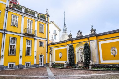 HDR Mole Antonelliana Torino