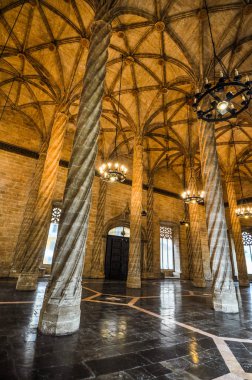 Valencia'da HDR Llotja de la Seda (ipek değişimi)
