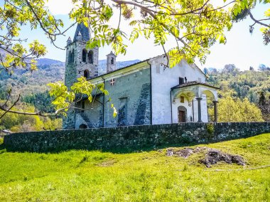 Yüksek dinamik aralık (Hdr) San Maurizio di Moron Kilisesi St Vincent, İtalya