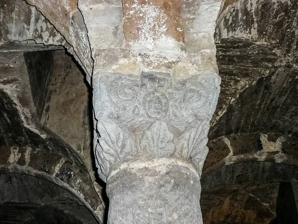 Krypta katedry HDR Santa Maria Assunta w Sutri — Zdjęcie stockowe