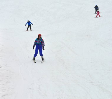 Balme, İtalya - Şubat 2017 yaklaşık: Aosta Vadisi Kayak turist