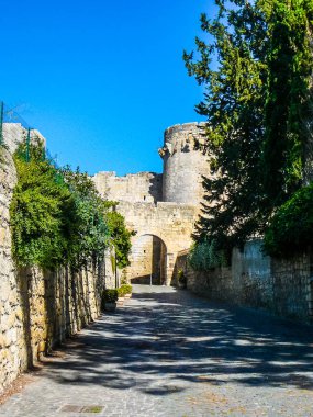 Yüksek dinamik aralık (Hdr) görünümü Tarquinia, İtalya'nın şehir duvarlarının