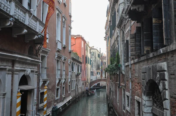 Venedik kanal manzaralı — Stok fotoğraf