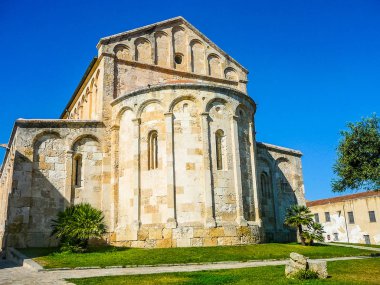 Yüksek dinamik aralık (Hdr) San Gavino kilisede Porto Torres Sardunya, İtalya