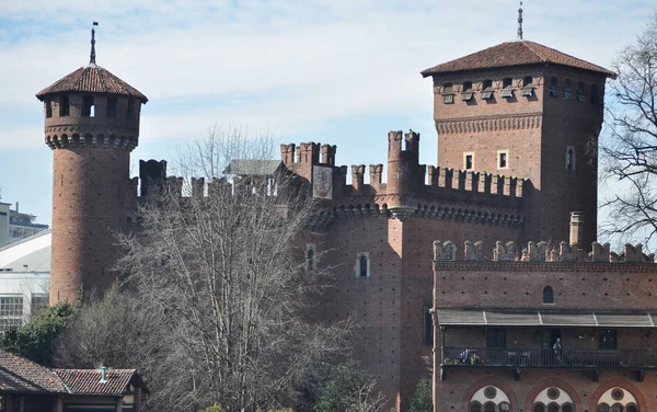 Mittelalterliche Burg in Turin — Stockfoto