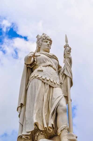 Magas Dinamikus Tartományú Hdr Szobor Statua Della Liberta San Marino — Stock Fotó