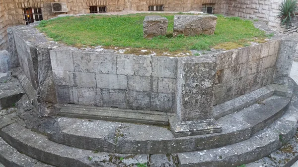 Pula Kroatië Circa Augustus 2016 Oude Romeinse Ruïnes — Stockfoto