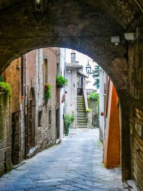 Yüksek Dinamik Aralık (Hdr) kenti Montefiascone, İtalya