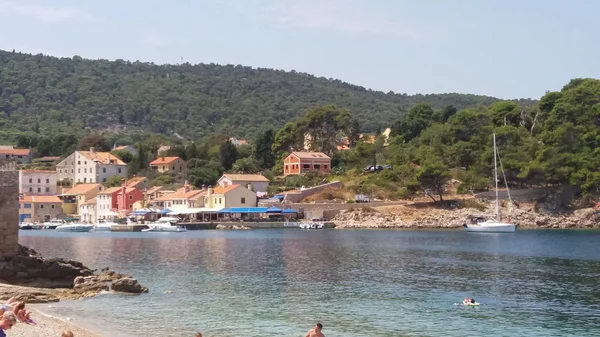 The beach in Losinj — Stock Photo, Image