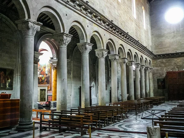 Собор Святого Лоренцо в Витербо — стоковое фото