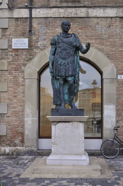 Statue de Jules César à Rimini — Photo