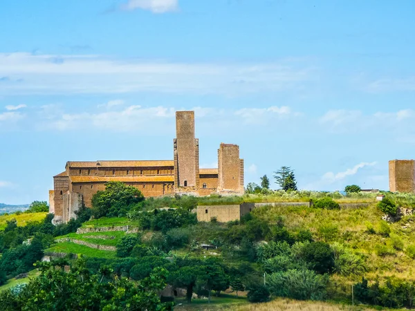 Yüksek Dinamik Aralık Hdr Kilise San Pietro Tuscania Talya — Stok fotoğraf