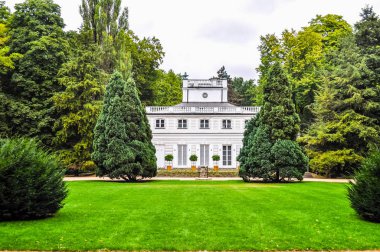 Yüksek Dinamik Aralık (Hdr) Bialy Łazienki Parkı, Varşova, Polonya küçük Beyaz Saray'da anlam Domek