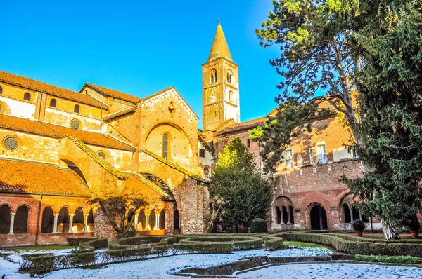 Высокий Динамический Диапазон Hdr Abbazia Staffarda Abbey Revello Italy — стоковое фото