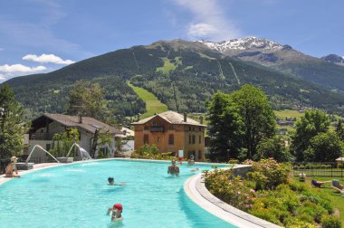 Bormio açık havuzu