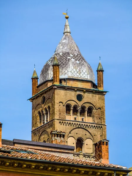 Zakres Wysokiej Dynamiki Hdr Kościół San Pietro Bolonia Emilia Romagna — Zdjęcie stockowe