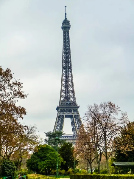 高动态范围 Hdr 巴黎的埃菲尔铁塔 埃菲尔铁塔 法国从 Champ Mars — 图库照片