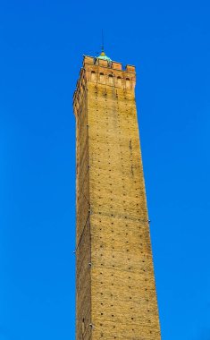 Yüksek dinamik aralık (Hdr) Torre degli Asinelli Kulesi İtalya Emilia Romagna bölgesindeki Bologna