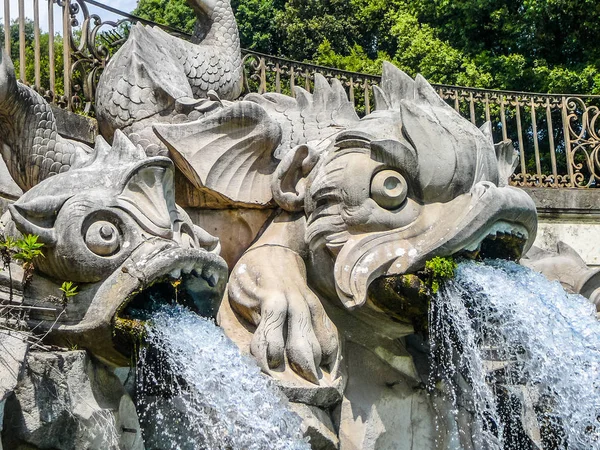 カゼルタ イタリアの高ダイナミック レンジ Hdr の庭そして噴水 — ストック写真