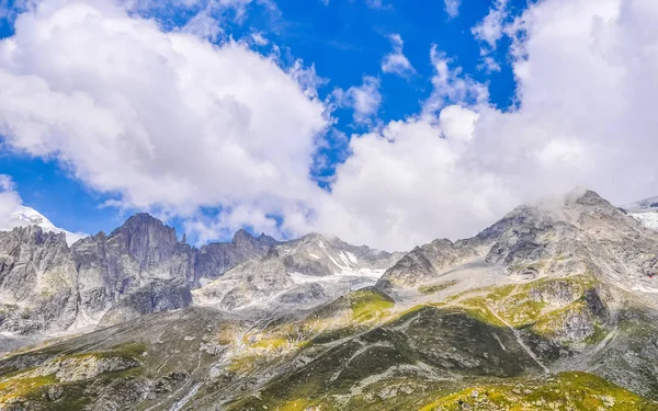 Yüksek Dinamik Aralık Hdr Mont Blanc Aka Monte Bianco Beyaz — Stok fotoğraf