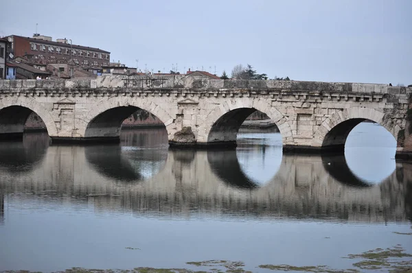 Ponte Tiberio Que Significa Ponte Tibério Aka Ponte Augusto Rimini — Fotografia de Stock