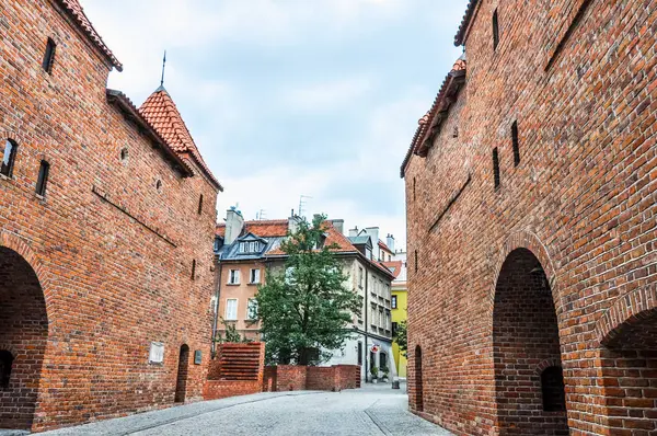 高动态范围 Hdr Fortyfikacje Staromiejski 意思是波兰华沙的旧城防御工事 — 图库照片