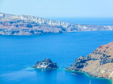 Yüksek dinamik aralık (Hdr) Therasia aka Thirasia Adası Santorini Yunan Kiklad Adaları Yunanistan Volkanik ada grup