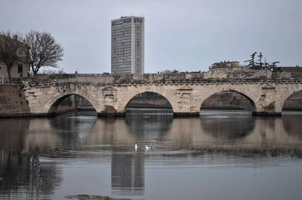 Ponte Tiberio Έννοια Γέφυρα Του Τιβέριου Γνωστός Και Γέφυρα Του — Φωτογραφία Αρχείου